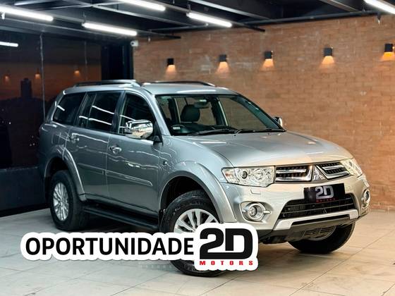 MITSUBISHI PAJERO DAKAR 3.5 HPE 7 LUGARES 4X4 V6 24V FLEX 4P AUTOMÁTICO